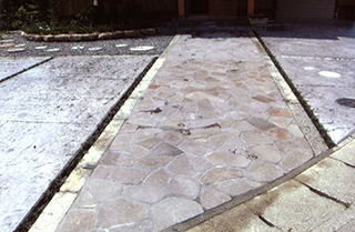 お庭・植栽・駐車場