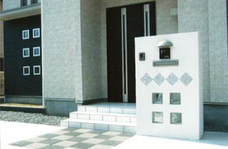 涼しげなナチュラルモダンな外構