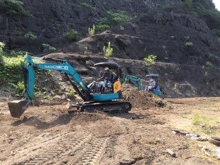 6A4FB483-84E8-46C4-AFF3-7AD1D7CFCB02