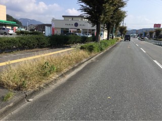 F7B6F13F-6228-4220-B01C-1B3E65A575C1