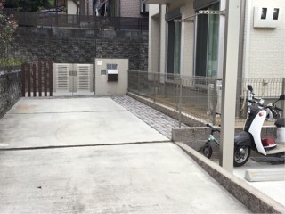 77ACE5D6-5E05-4B22-9B81-CE6B6223FD0C