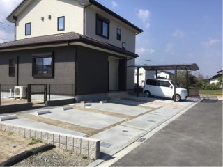 B54B9E36-DCD5-47F9-B392-4794FA885843