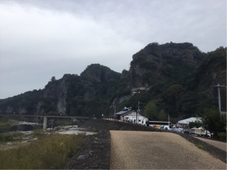 8F93FF33-1118-48F2-B7BD-4527545A1070