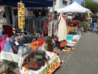 9120B686-7EE5-469D-B603-C3289E6C2CFF